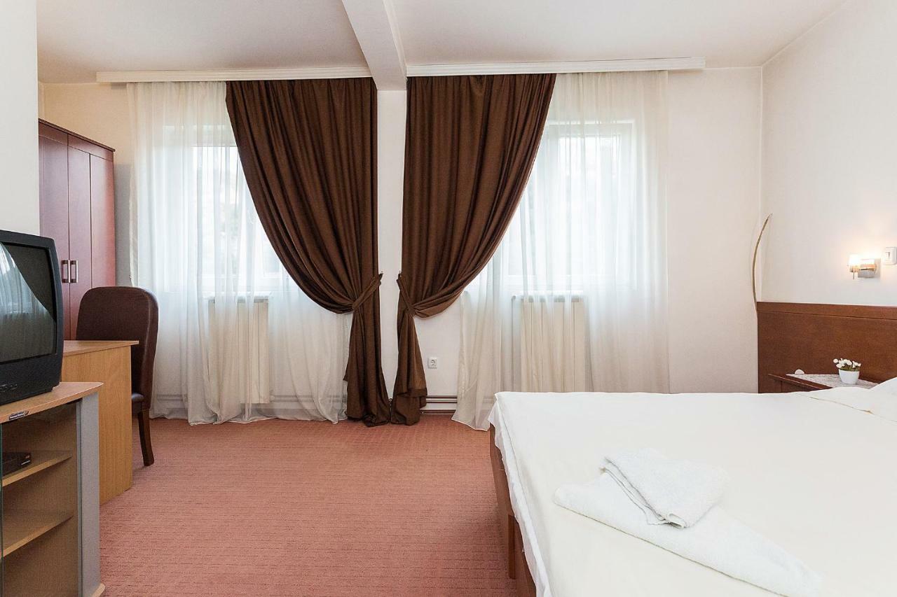 Hotel Dominus Bijelo Polje Dış mekan fotoğraf